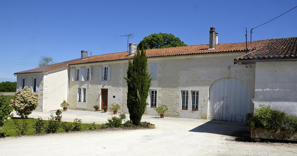 Le Vieux Noyer Acomodação com café da manhã Saint-Maurice-de-Tavernole Exterior foto